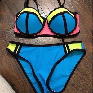 Bathing suit